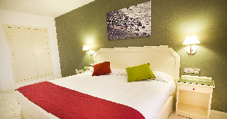 Room
Room
di Suite Hotel Elba Castillo San Jorge & Antigua