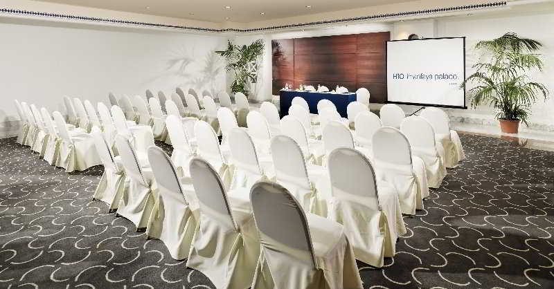 Conferences
Conferences
di H10 Timanfaya Palace