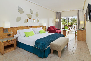 Room
Room
di H10 Timanfaya Palace