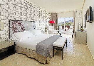 Room
Room
di H10 Timanfaya Palace