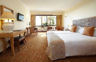 Room
Room
di Suite Hotel Eden Mar