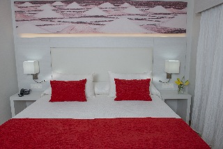 Room
Room
di Don Paco Castilla