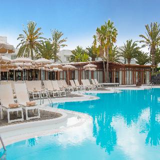 Pool
Pool
di Ole Olivina Lanzarote