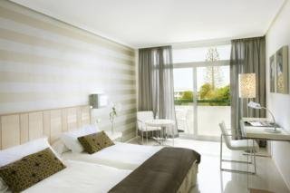 Room
Room
di H10 Lanzarote Princess