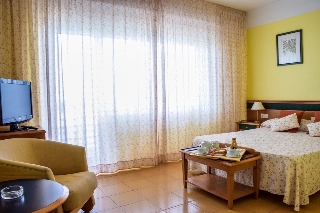 Room
Room
di Cavanna