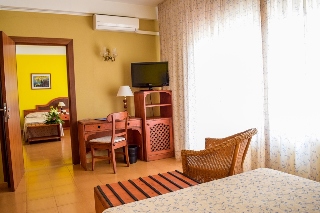 Room
Room
di Cavanna