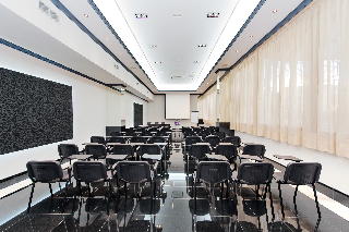 Conferences
Conferences
di Melia Alicante