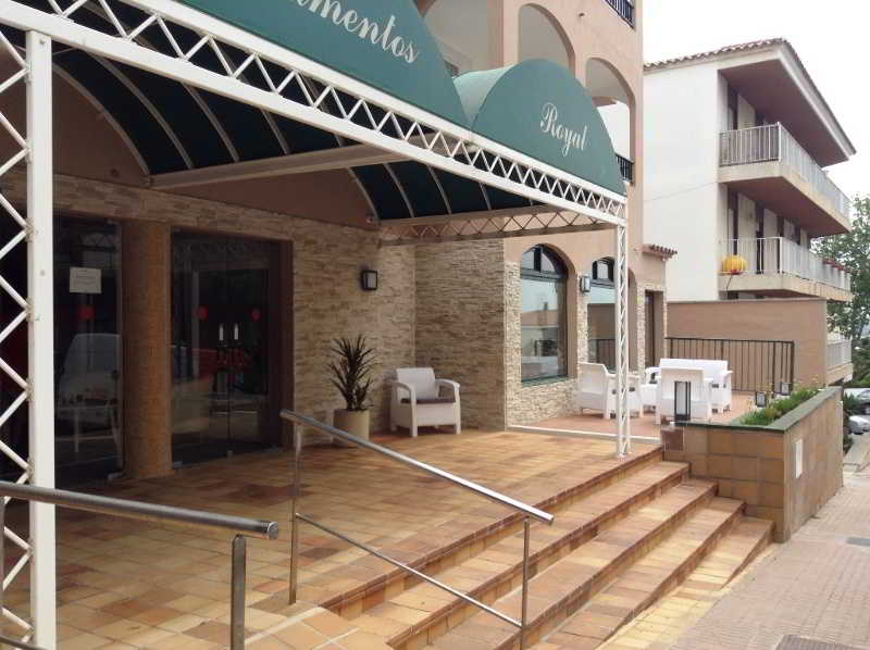 Apartamentos Royal