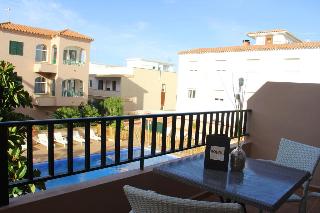 Apartamentos Royal