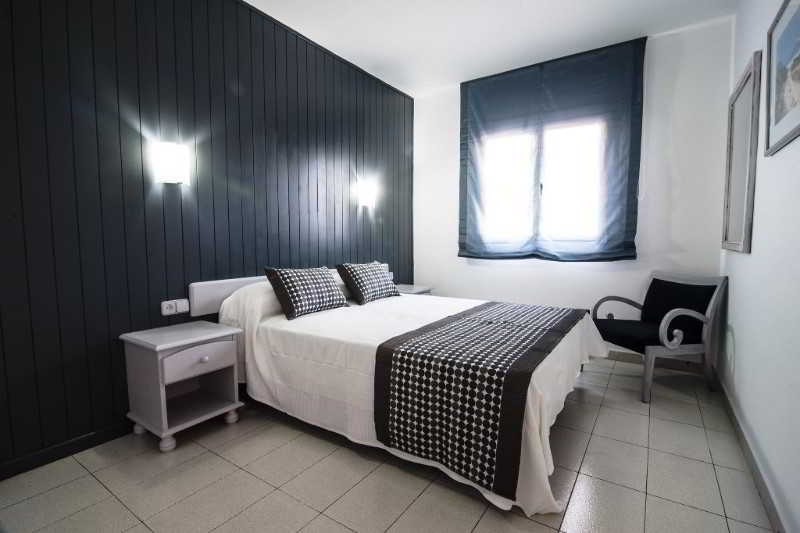 Apartamentos Royal