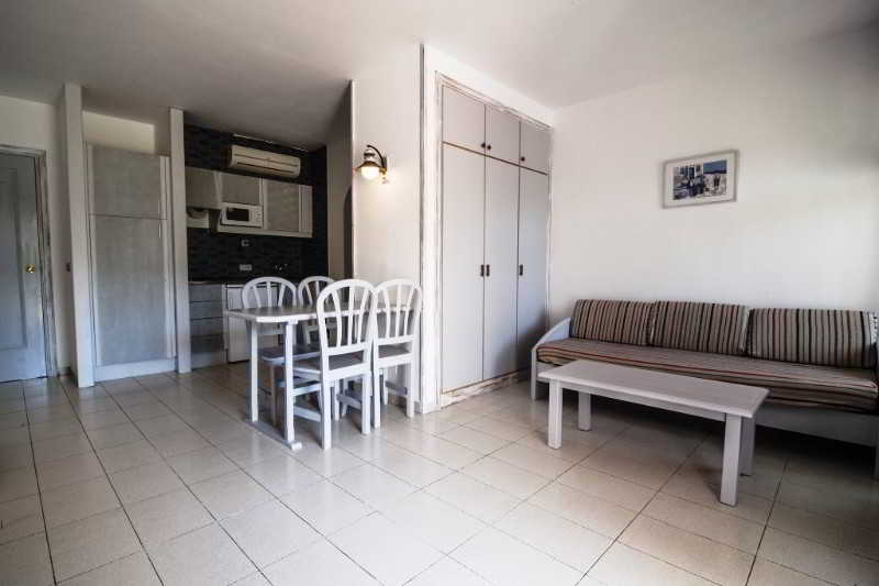Apartamentos Royal