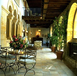 Lobby
Lobby
di Parador de Cangas de Onis