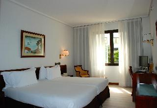 Room
Room
di Silken Indautxu