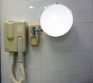 Room
Room
di Riviera Hotel Carcavelos