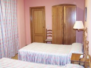 Room
Room
di Montaña