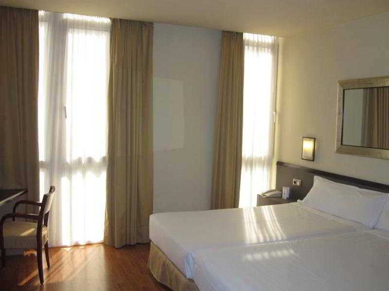 Room
Room
di Barcelona Atiram Hotels