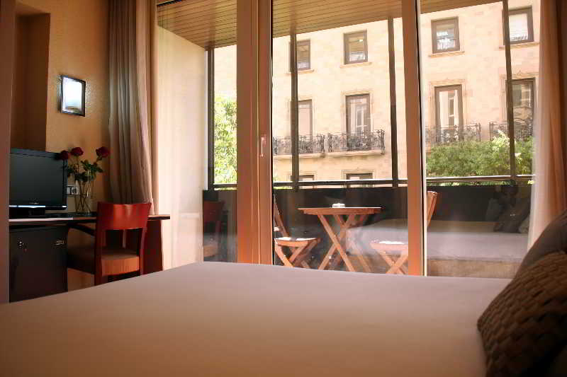 Room
Room
di Barcelona Atiram Hotels