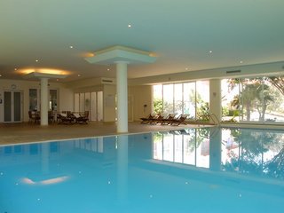 Pool
Pool
di Dorisol Mimosa