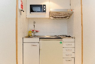 Room
Room
di Dorisol Mimosa