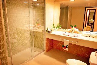 Room
Room
di Caribe Club Princess All Inclusive