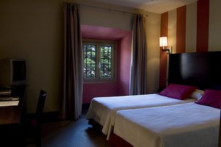 Room
Room
di Monasterio Benedictino