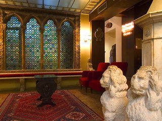 Lobby
Lobby
di Saturnia & International