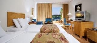 Room
Room
di Steigenberger Nile Palace Luxor