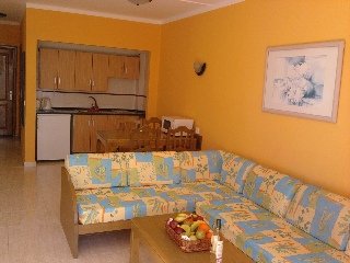 Room
Room
di Galeon Playa