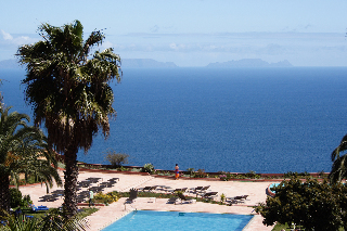 Pool
Pool
di Quinta Splendida Wellness & Botanical Garden