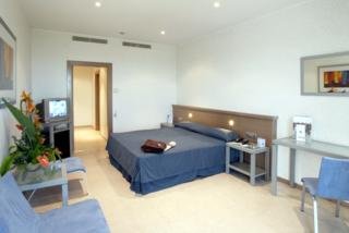 Room
Room
di Mas Camarena