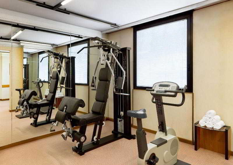 Sports and Entertainment
Sports and Entertainment
di Sheraton Padova Hotel & Conference Center