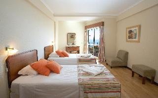 Room
Room
di Dorisol Florasol