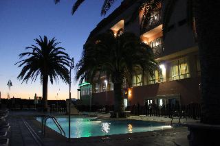 hotel la lanzada
