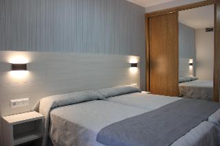 hotel la lanzada