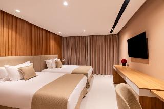 Room
Room
di Kenzi Rissani