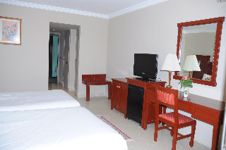 Room
Room
di Kenzi Rissani