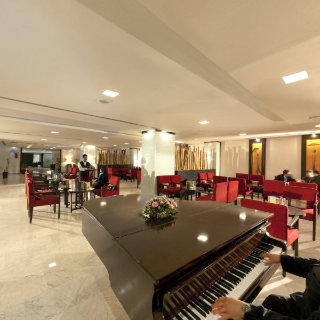 Bar
Bar
di Golden Tulip Mechtel