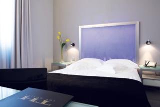 Room
Room
di Central Bucharest