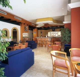 Bar
Bar
di Kefalos Damon Hotel Apts