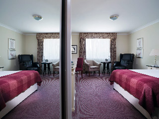 Room
Room
di Macdonald Berystede Spa