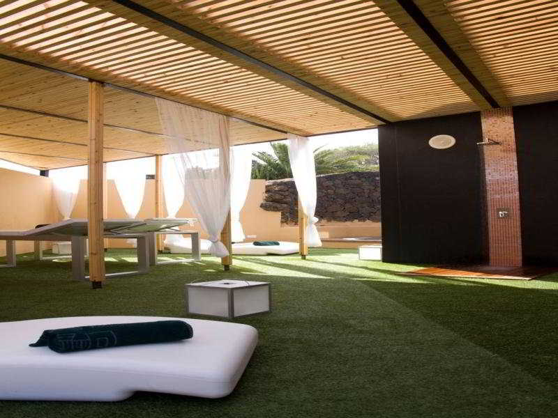 Sports and Entertainment
Sports and Entertainment
di Finca de las Salinas