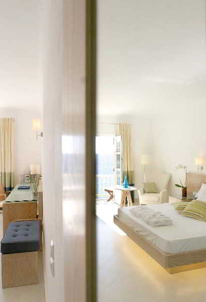 Room
Room
di Petassos Beach