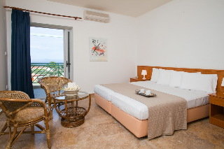 Room
Room
di Daphne Holiday Club