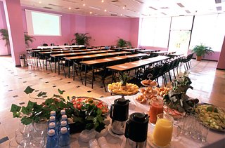 Conferences
Conferences
di Occidental Miramar