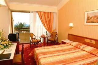 Room
Room
di Olympic Lagoon Resort