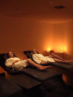 Sports and Entertainment
Sports and Entertainment
di Skiathos Princess