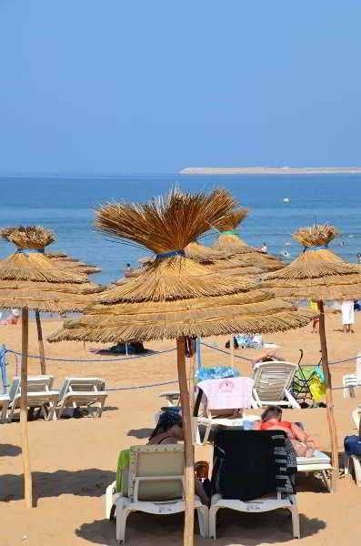 Beach
Beach
di Blue Sea Le Tivoli