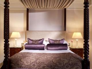 General view
General view
di Macdonald Compleat Angler