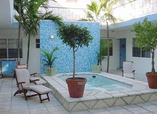 Pool
 di Aqua Hotel