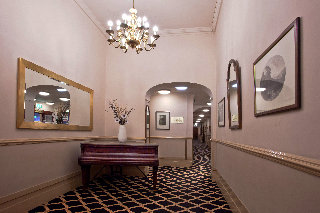 Lobby
Lobby
di North Stafford Britannia